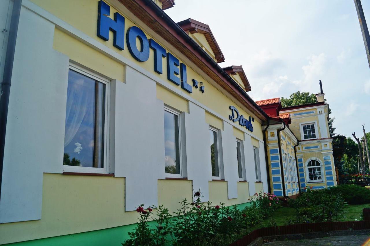 Dwor Dluzniewo Bed & Breakfast エクステリア 写真
